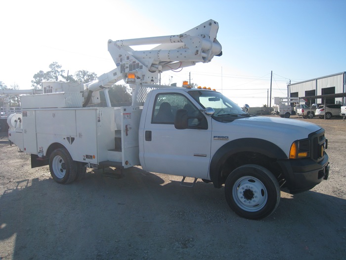 Diesel Bucket Truck.